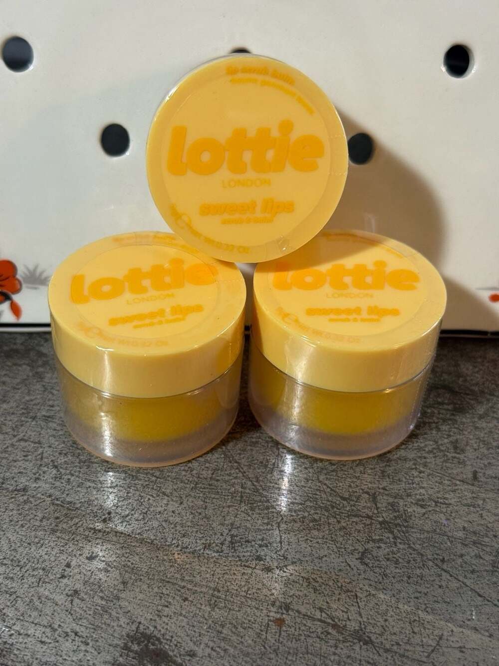 Lottie London Sweet Lips Scrub and Balm Mango Sorbet new sealed